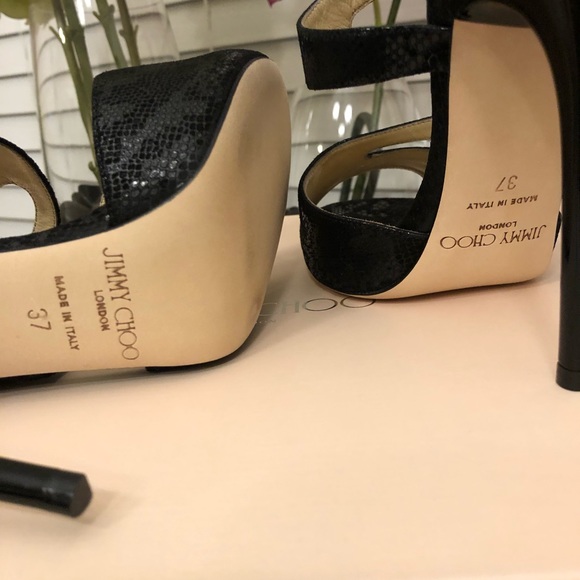 Jimmy Choo Virtue Sandal, size 37 - Picture 4 of 4